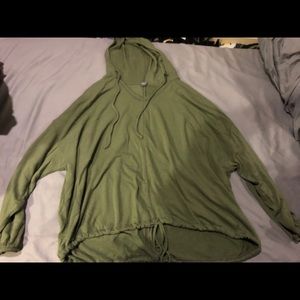 Oversized hooded green sweater AERIE